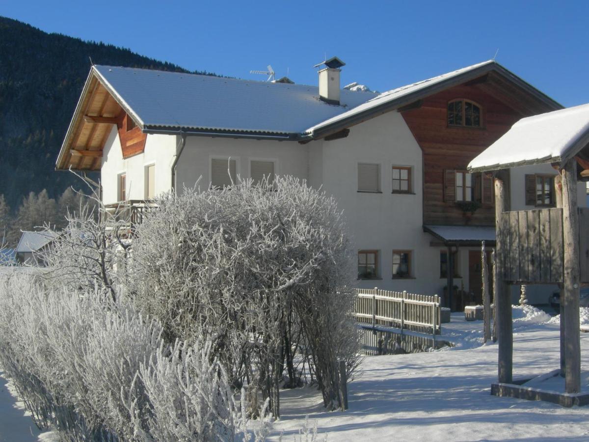 Stifterhof Villa Niederdorf Exteriör bild